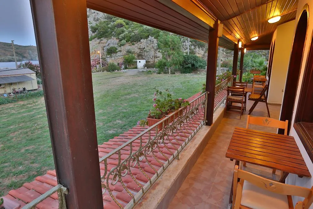 Turkeli Pansiyon Datca Bed & Breakfast